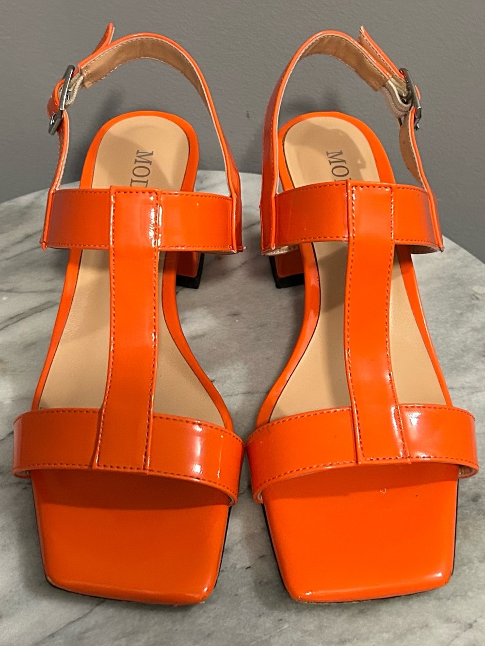MODENCOCO Orange Patent Leather T-Strap 2inch Block Heel Sandals-Size 7 - Picture 3 of 6